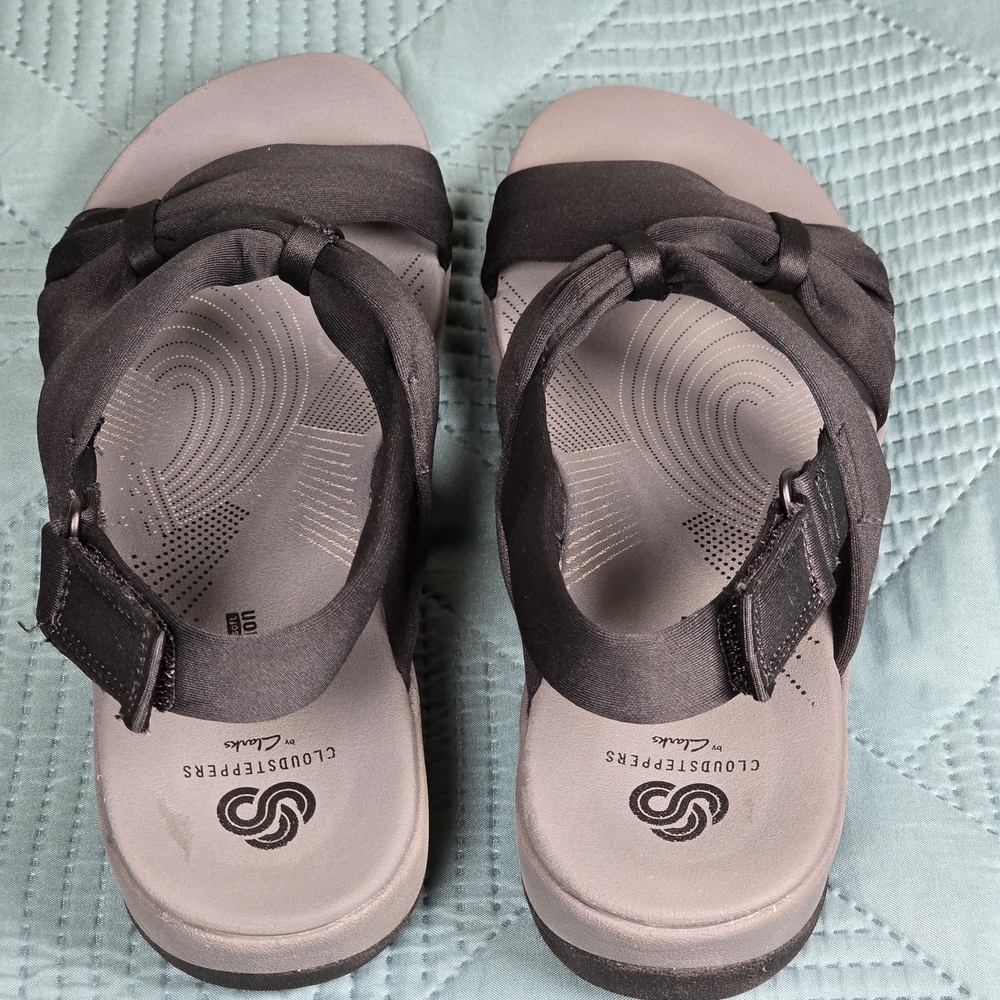 🌸 Clarks Cloudsteppers Cushion Soft Sandals Women's Size 8 Black - Picture 9 of 14